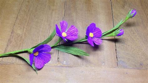 How to Make Small Crepe Paper Flowers: A Creative Journey into the World of Miniature Blooms